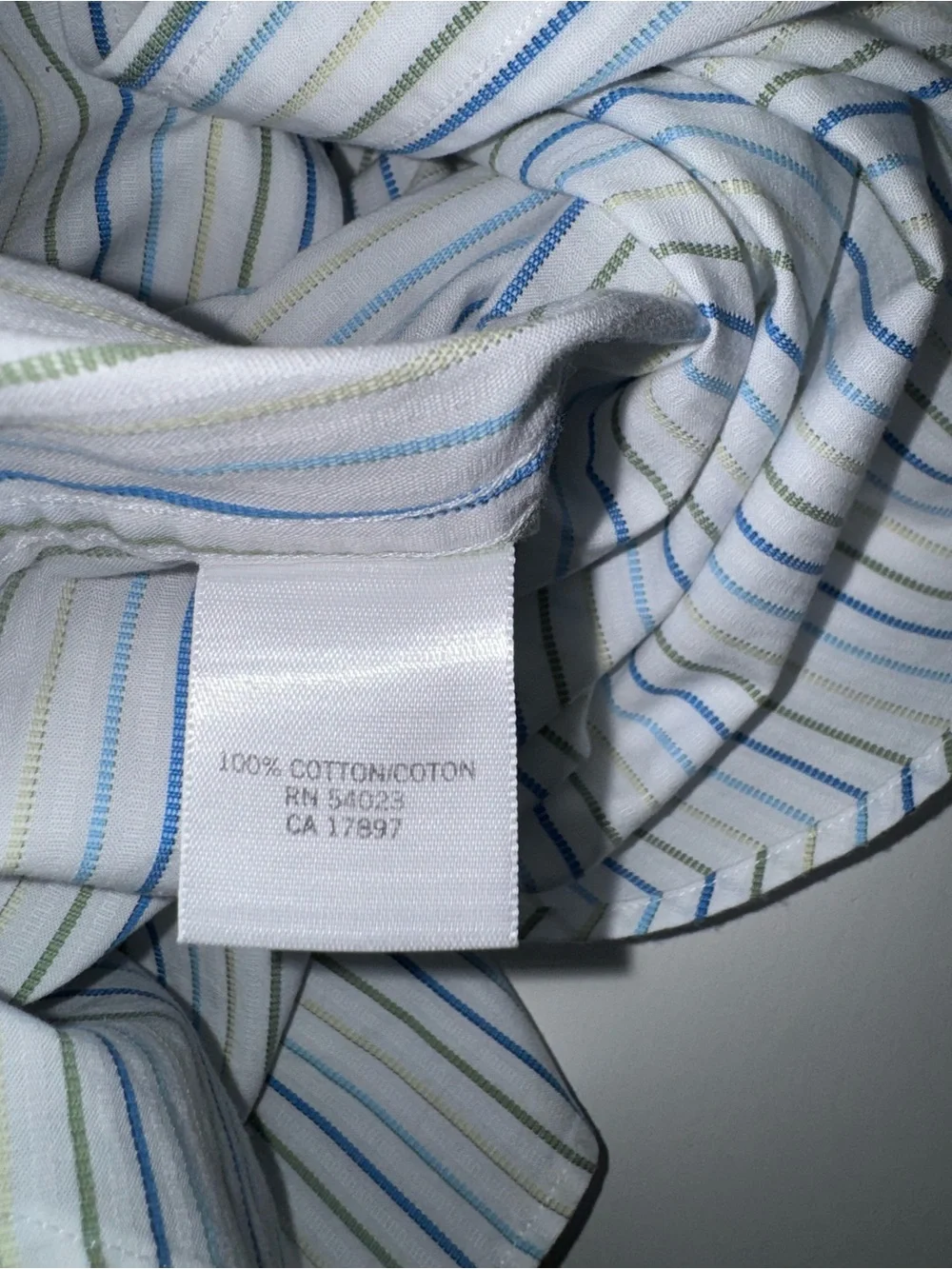 Banana Republic White Dress Shirt with Blue and Gray Stripes, 16-16,5 L